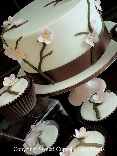 Cherry Blossom-Adorned Wedding Cakes