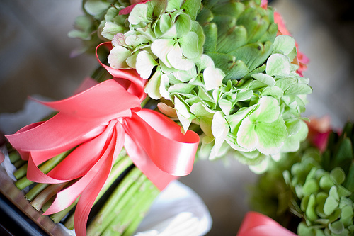 green-wedding-flowers