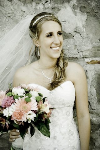 Real Wedding Pictures - A Smiling Bride