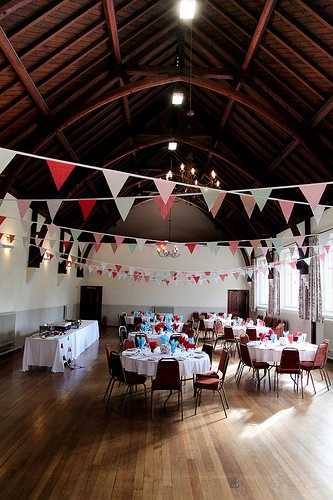 Real Wedding Pictures - Aqua and Red Wedding Bunting